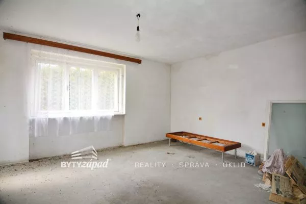 Prodej rodinné domy, 600 m2 - Chlum