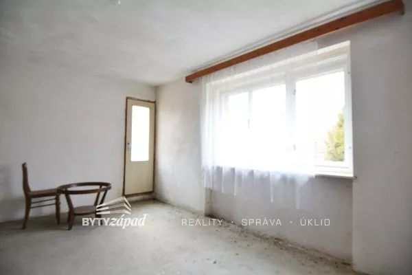 Prodej rodinné domy, 600 m2 - Chlum