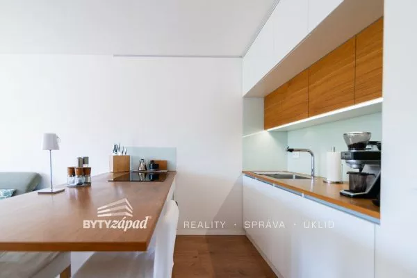 Prodej byty 2+kk, 80 m2 - Praha - Modřany