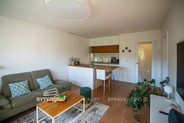 Prodej byty 2+kk, 80 m2 - Praha - Modřany