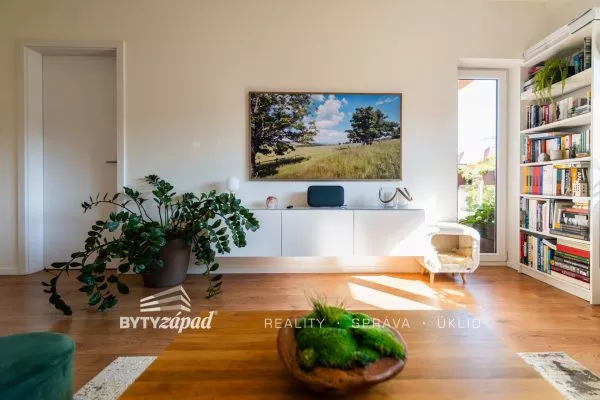 Prodej byty 2+kk, 80 m2 - Praha - Modřany