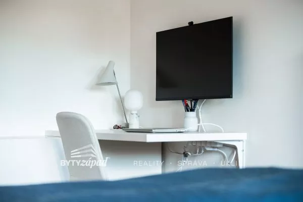 Prodej byty 2+kk, 80 m2 - Praha - Modřany