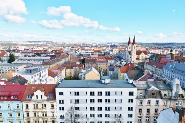 Pronájem nově zrekonstruovaného bytu 2+kk, 58 m2, Plzeň-Jižní Předměstí