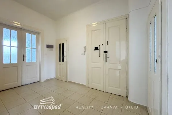 Prodej prostorného zrekonstruovaného 3+kk, 95 m2 s terasou