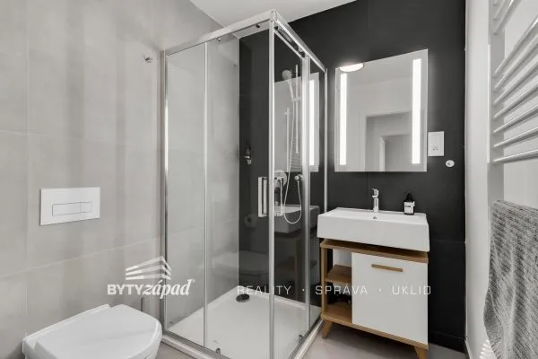 prodej bytu 2+KK 40 m2,  Čachrov - Javorná
