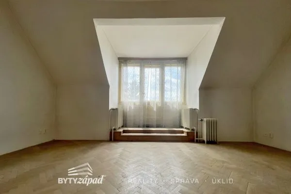 Prodej, Vila, 192 m2 - Praha - Vinohrady