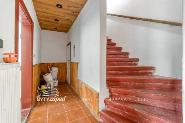 Prodej rodinné domy, 120 m² - Praha - Dolní Měcholupy