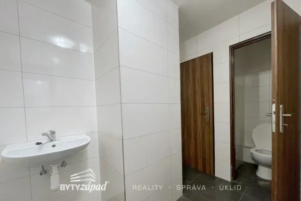 Pronájem, Restaurace,  190 m2 - Plzeň - Jižní Předměstí