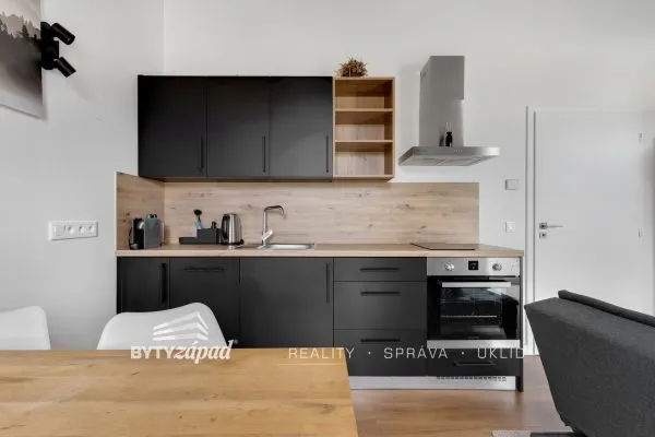 Prodej bytu 1+kk 34 m2, Čachrov - Javorná