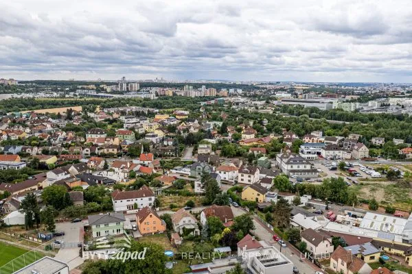Prodej rodinné domy, 120 m² - Praha - Dolní Měcholupy
