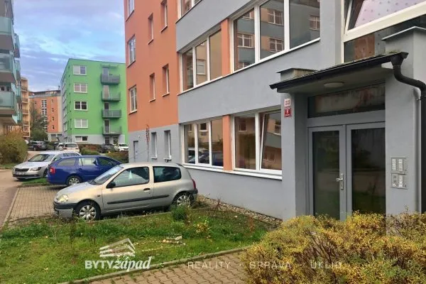 Pronájem bytu 2+kk, 54 m2 - Plzeň - Severní Předměstí