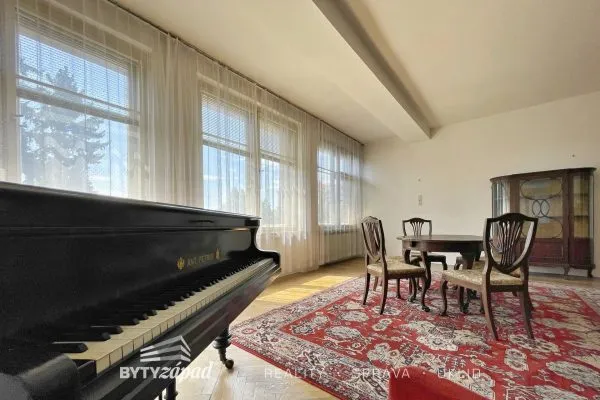Prodej, Vila, 192 m2 - Praha - Vinohrady