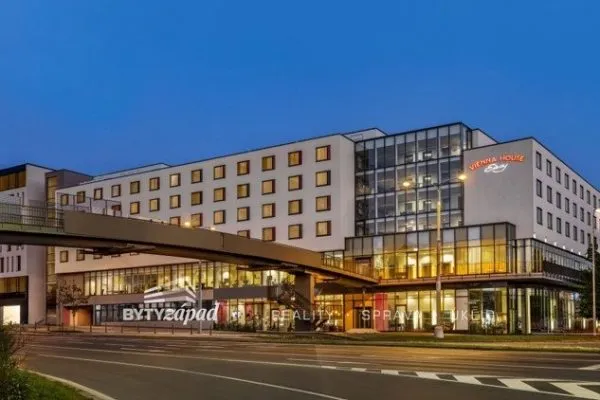 Pronájem Fitness a Relax centra v prostorách hotelu Vienna House Easy Pilsen