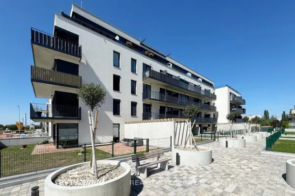 Pronájem slunného bytu 3+kk, 82 m2 v novostavbě bytového domu v ulici Měděná, vč. dvou parkovacích míst