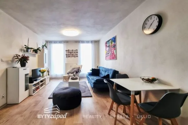 Pronájem prostorného bytu 2+kk, 48 m2 v novostavbě bytového domu Otýlie Beníškové, Plzeň